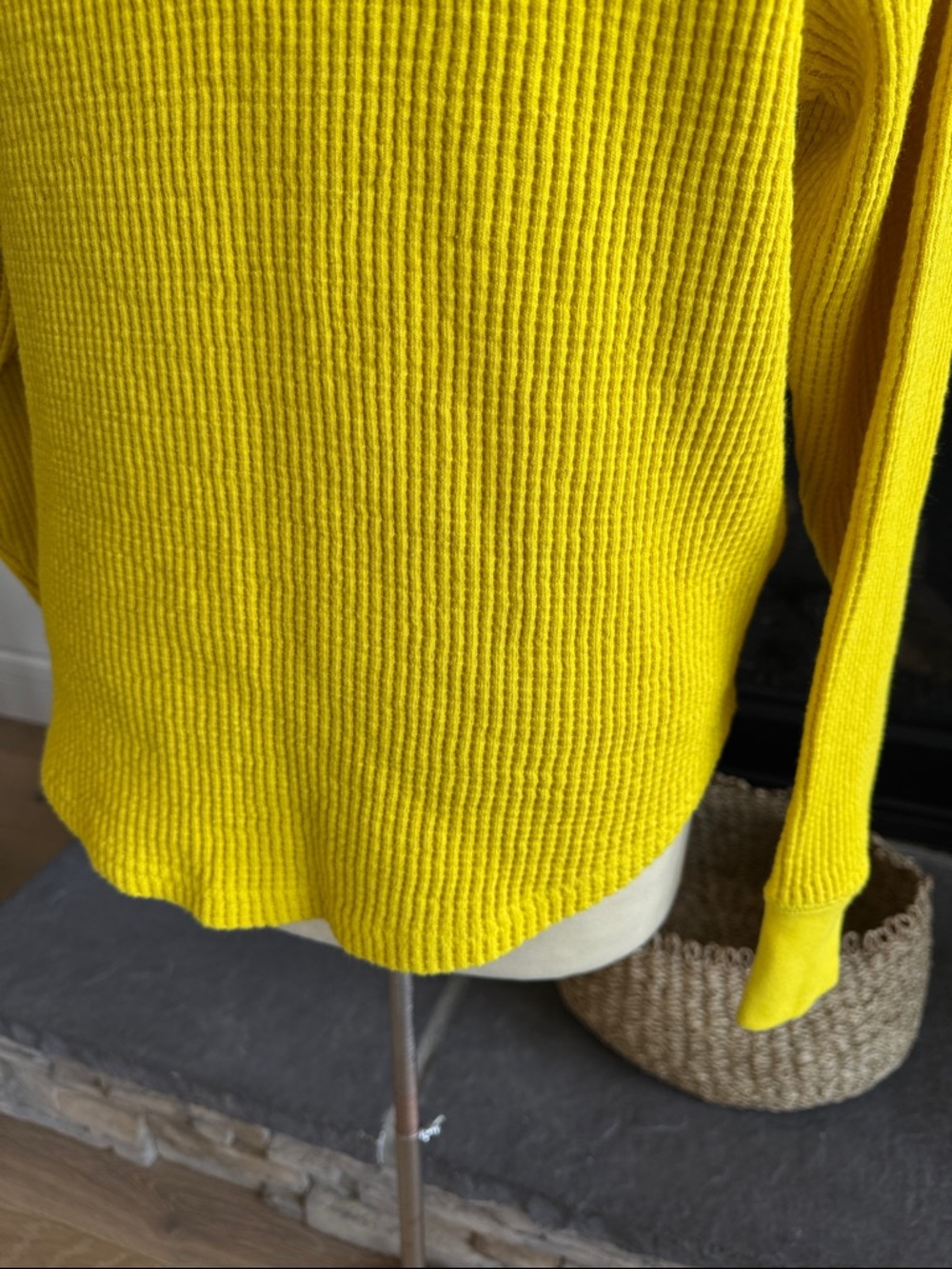 GAP Yellow Ribbed Long Sleeve Crew Thermal Top - Picture 10 of 13